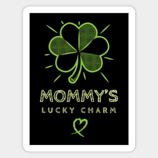 Cute St. Patrick's Design, "Mommy's Lucky Charm" Magnet